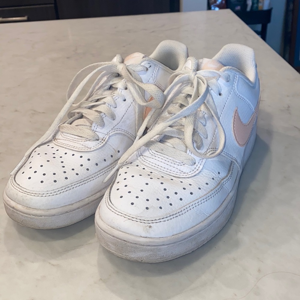 nike court vision low